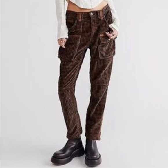 WE THE FREE PEOPLE Sz 24 THE LONDON CALLING SLOUCHY CORD PANTS SANDSTONE New - Picture 2 of 16